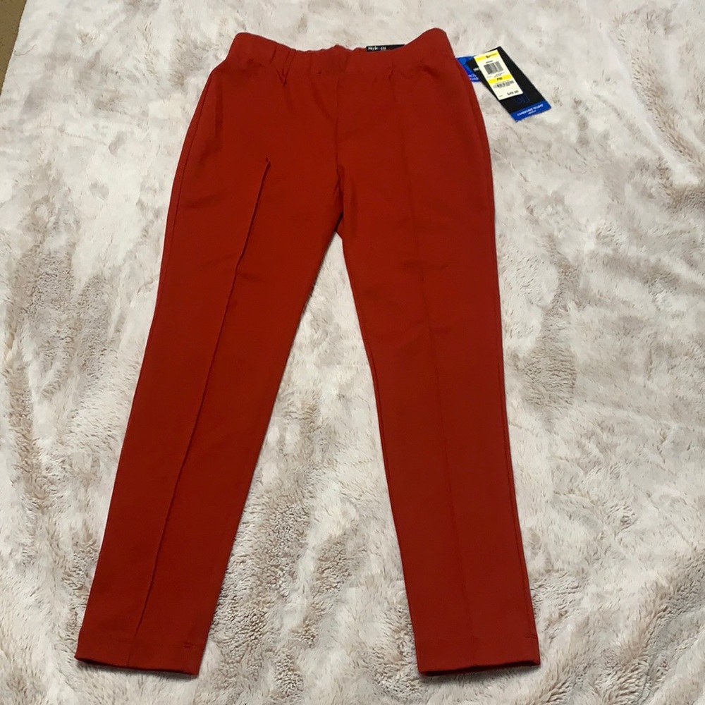 NWT Style & Co skinny comfort waist pants